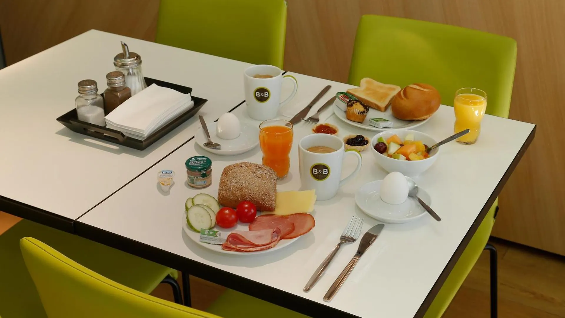 ***  B&B Hotel Berlin-Potsdamer Platz Germany
